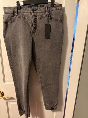 City Chic Grey Jeans